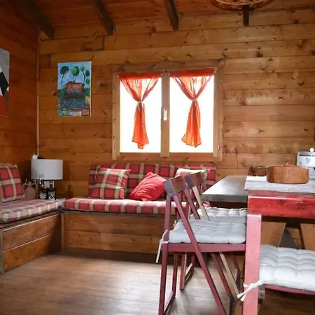 Intry Etna Chalet *