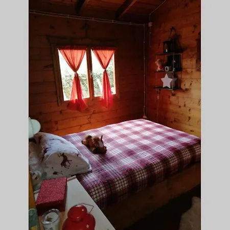 Intry Etna شاليه بيدارا